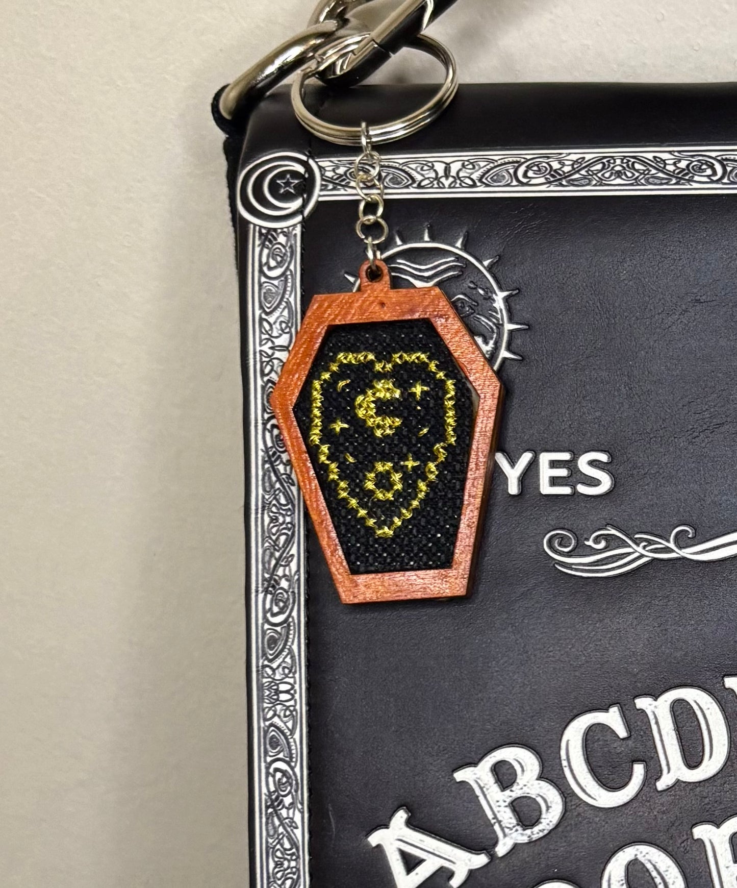 Planchette coffin keychain